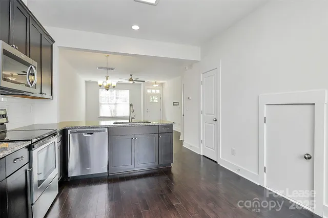 $1,775 | 2564 Tranquil Oak Place, Charlotte, NC 28206