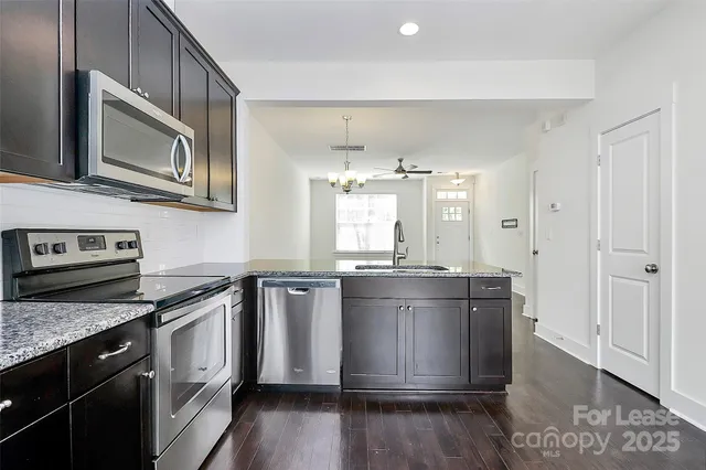 $1,775 | 2564 Tranquil Oak Place, Charlotte, NC 28206