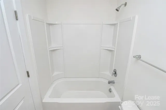 $1,775 | 2564 Tranquil Oak Place, Charlotte, NC 28206