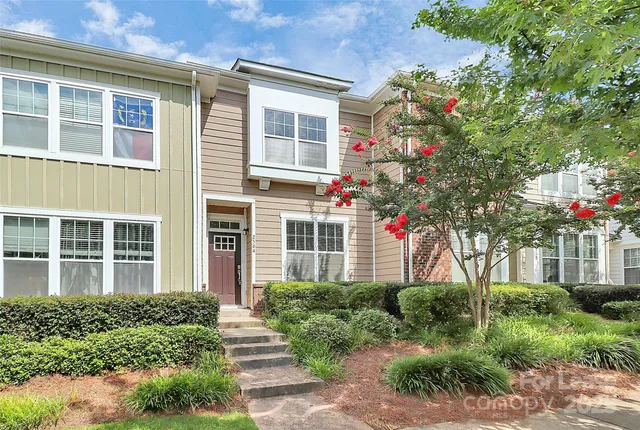 $1,775 | 2564 Tranquil Oak Place, Charlotte, NC 28206