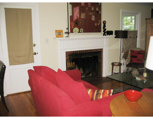 129 Burbank Road Longmeadow, MA 01106 - Photo 8 of 20