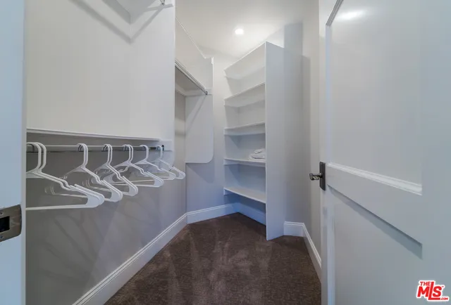 a view of walk in closet