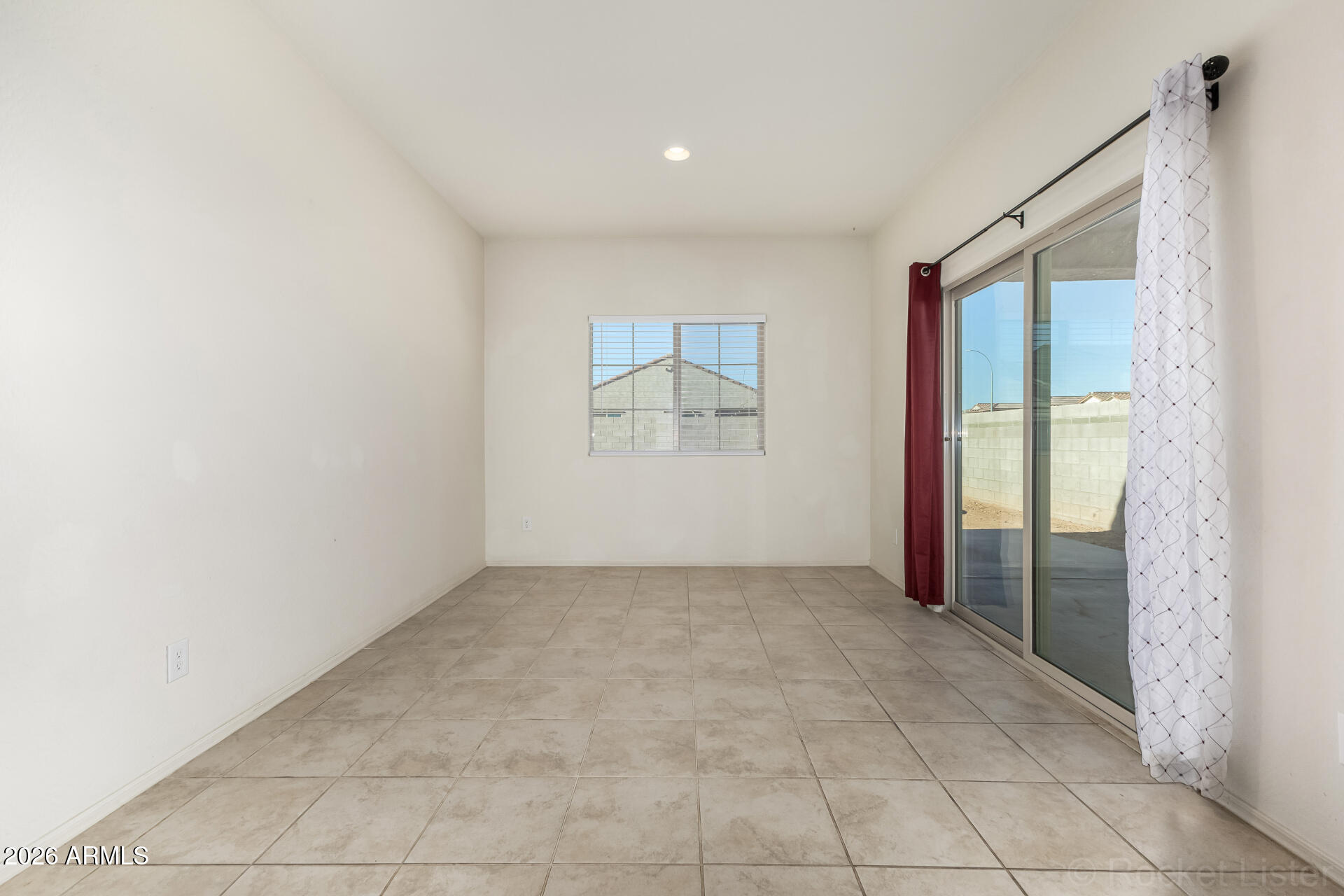 11128 West Bloch Road Tolleson, AZ 85353 - Photo 12 of 30 12 - Bloch