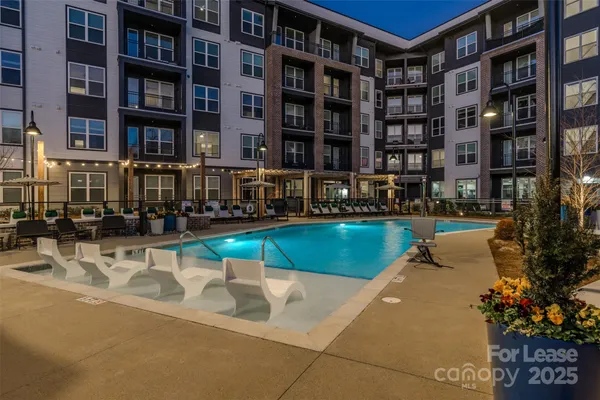$1,924 | 9821 Research Drive, Unit ALEXANDRA, Charlotte, NC 28262