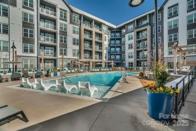 $3,326 | 9821 Research Drive, Unit ELIZABETHC2, Charlotte, NC 28262