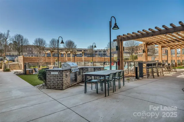 $3,326 | 9821 Research Drive, Unit ELIZABETHC2, Charlotte, NC 28262