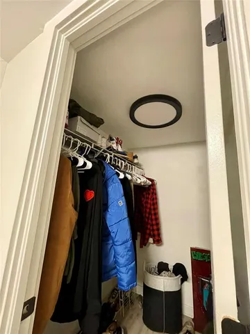 $174,000 | 494 Northwest 165th Street, Unit C108, Miami, FL 33169