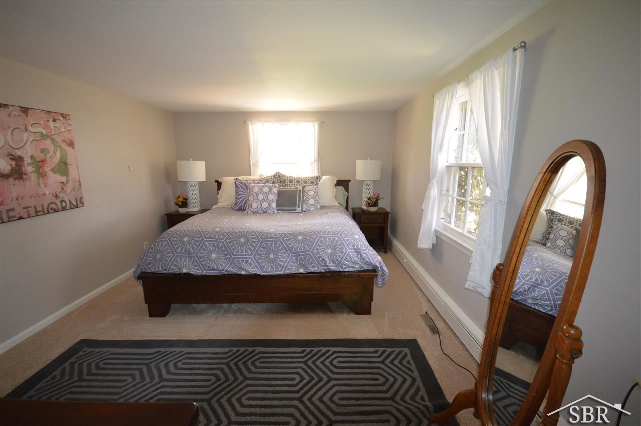 12 Edgewood Road Saginaw, MI 48638 - Photo 13 of 26 31191142-12.JPG