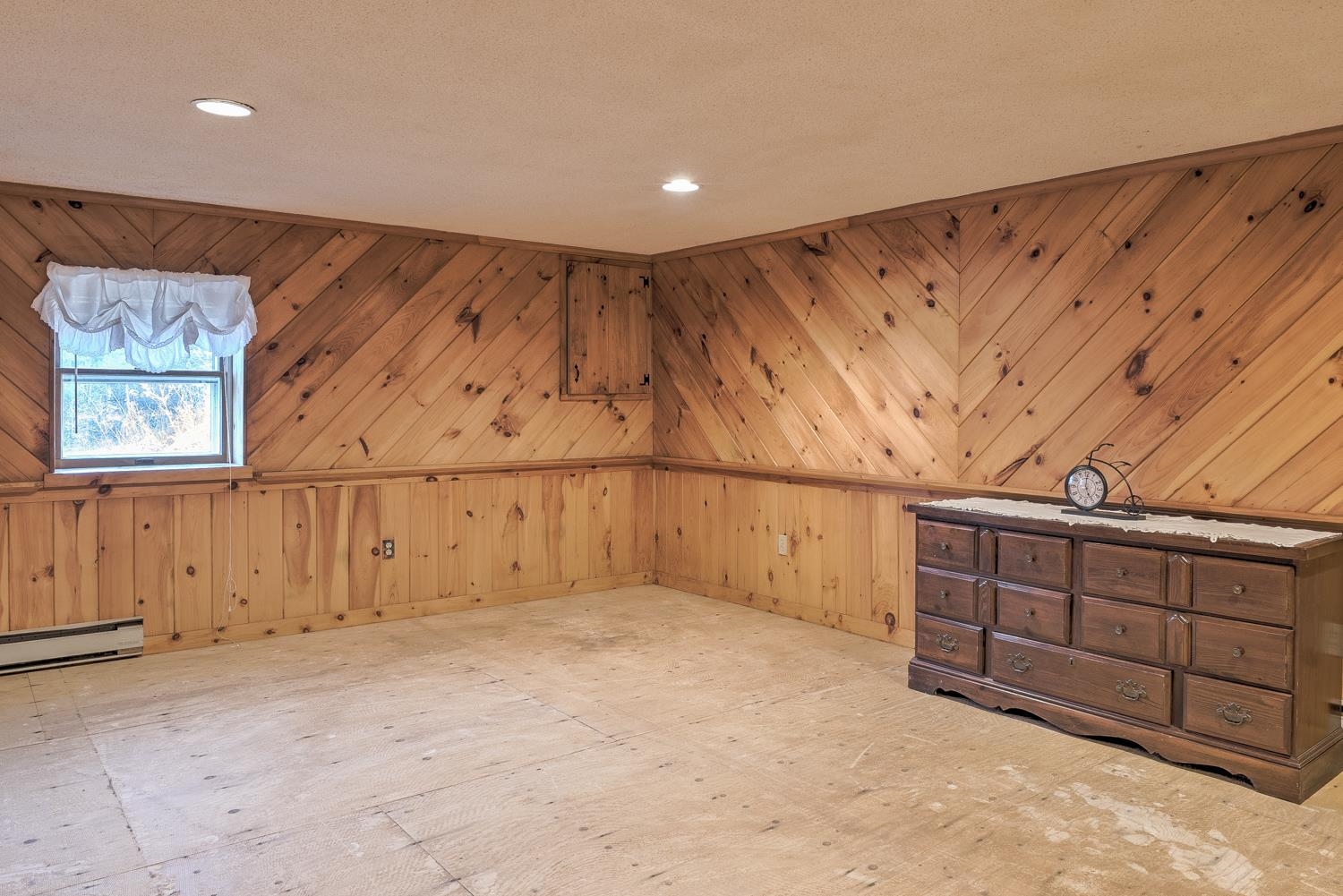 293 Rhododendron Road Fitzwilliam, NH 03447 - Photo 33 of 59