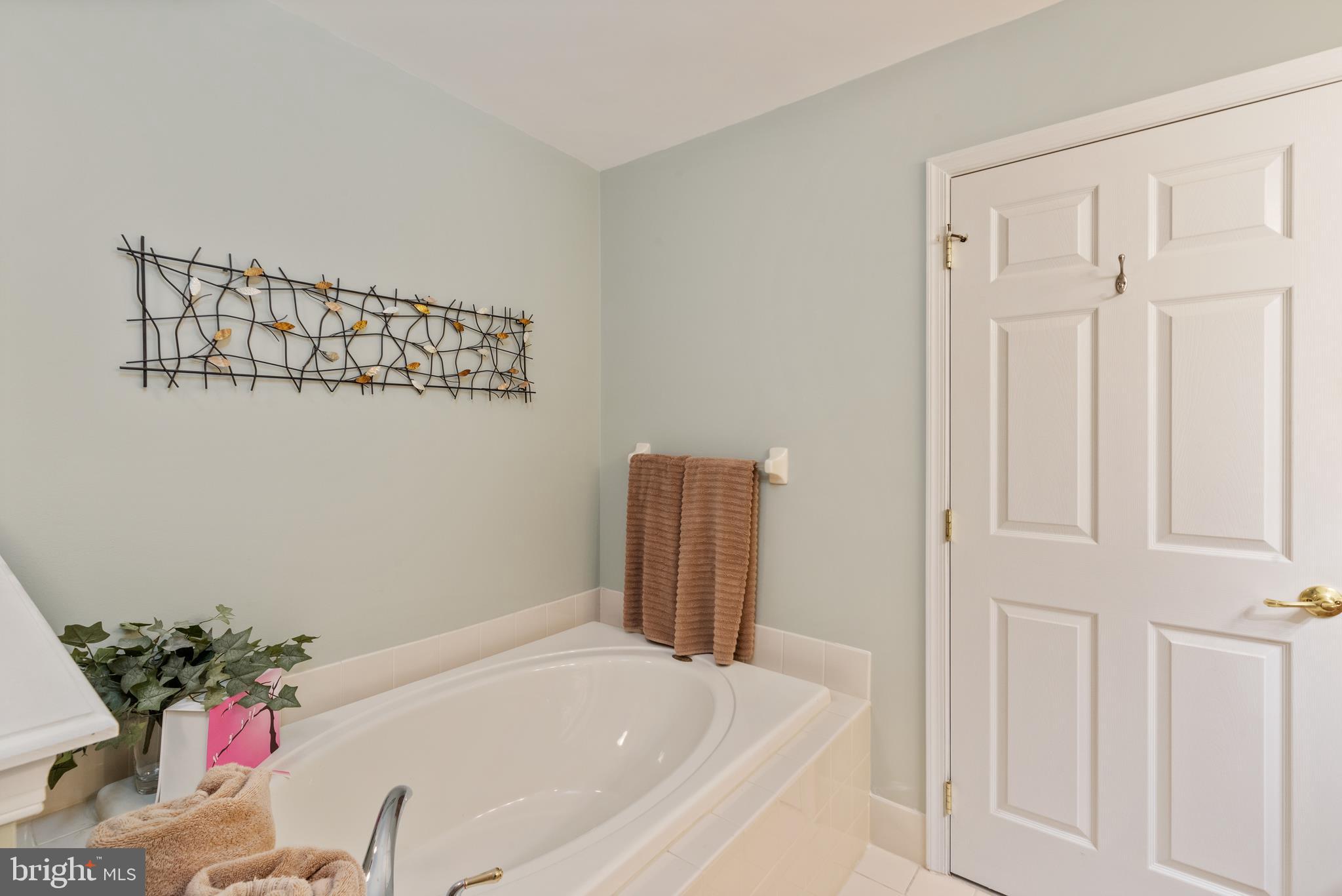 12 Wellington Road Newtown, PA 18940 - Photo 12 of 20 Gallery Image 12