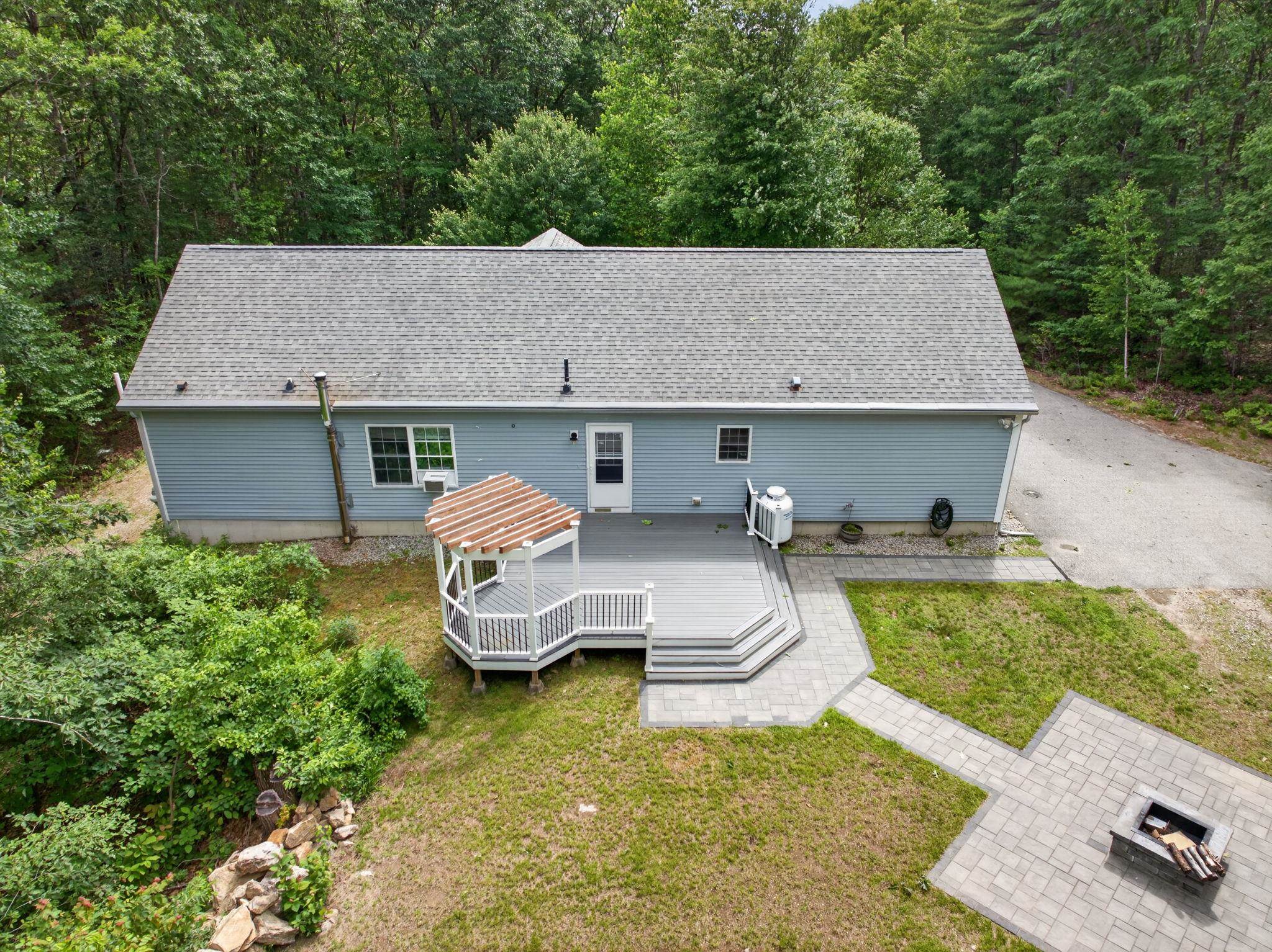 148 Old Wolfeboro Road Alton, NH 03809 - Photo 42 of 49