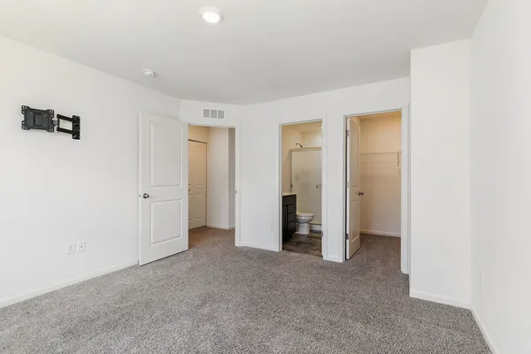 $269,900 | 2221 Sassafras Way, Unit C, Wonder Lake, IL 60097