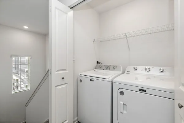 $269,900 | 2221 Sassafras Way, Unit C, Wonder Lake, IL 60097