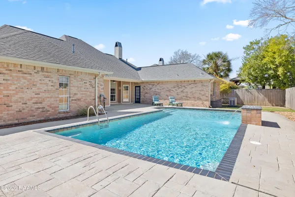 $439,900 | 203 Hamlet Lane, Lafayette, LA 70508