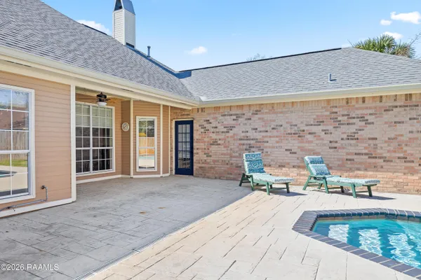 $439,900 | 203 Hamlet Lane, Lafayette, LA 70508