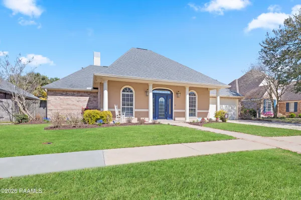 $439,900 | 203 Hamlet Lane, Lafayette, LA 70508