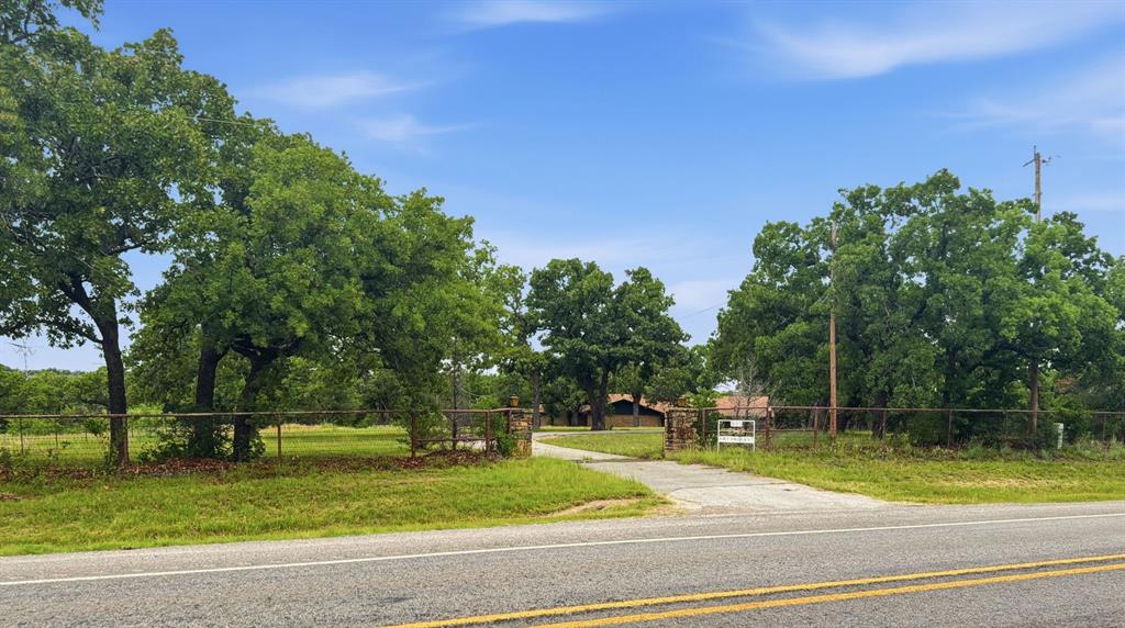1665 Highway 380 Graham, TX 76450 - Photo 3 of 33