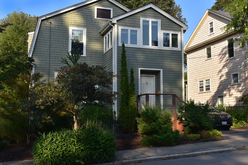 75 Garnet Road Boston, MA 02132 - Photo 1 of 23 Gallery Image 1