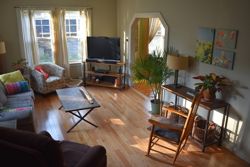 75 Garnet Road Boston, MA 02132 - Photo 3 of 23 Gallery Image 3