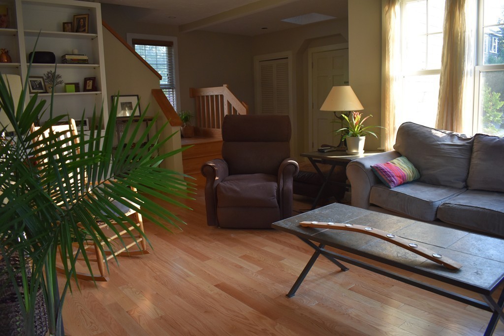 75 Garnet Road Boston, MA 02132 - Photo 4 of 23 Gallery Image 4
