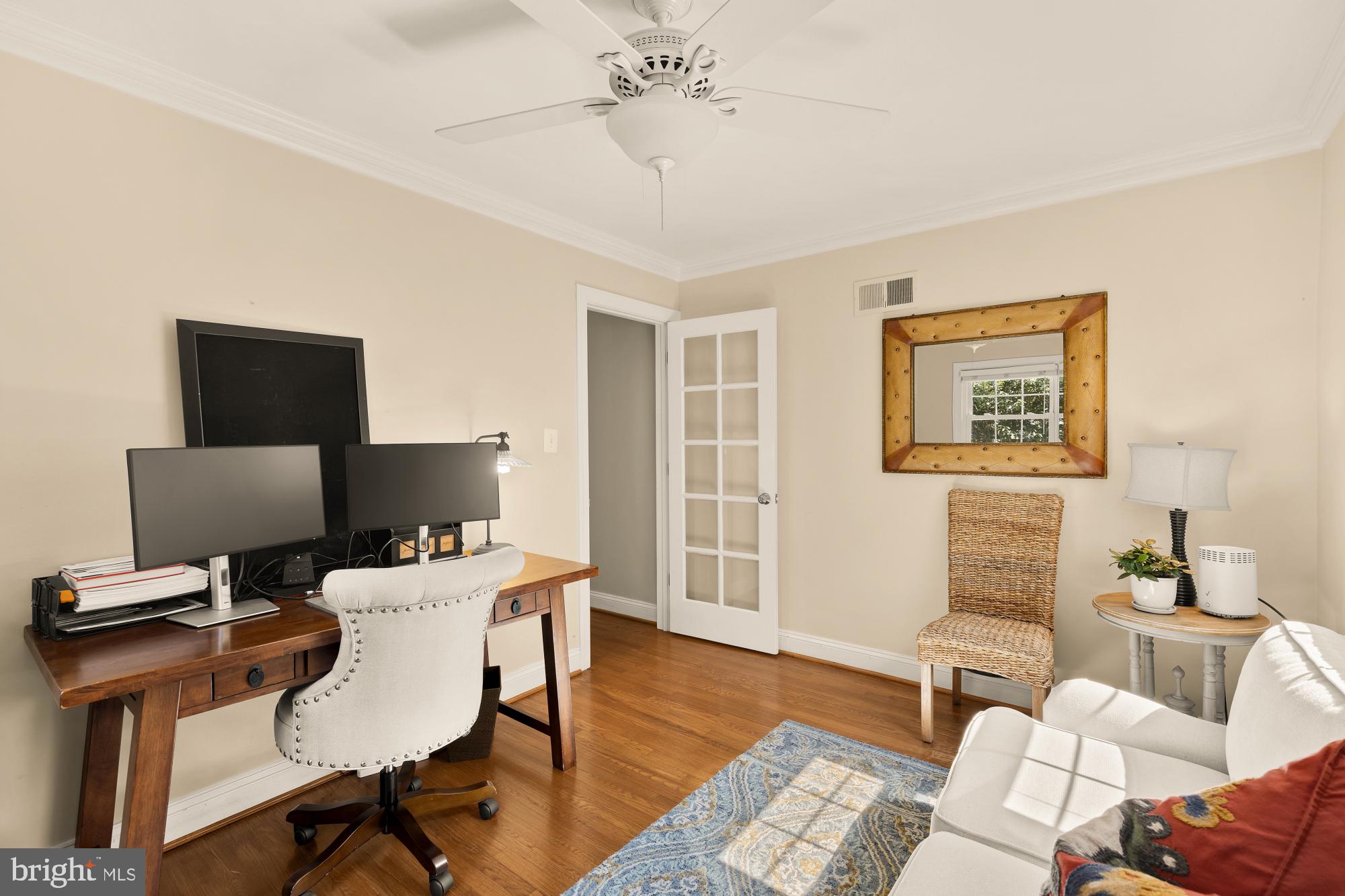 6405 Redwing Road Bethesda, MD 20817 - Photo 20 of 50