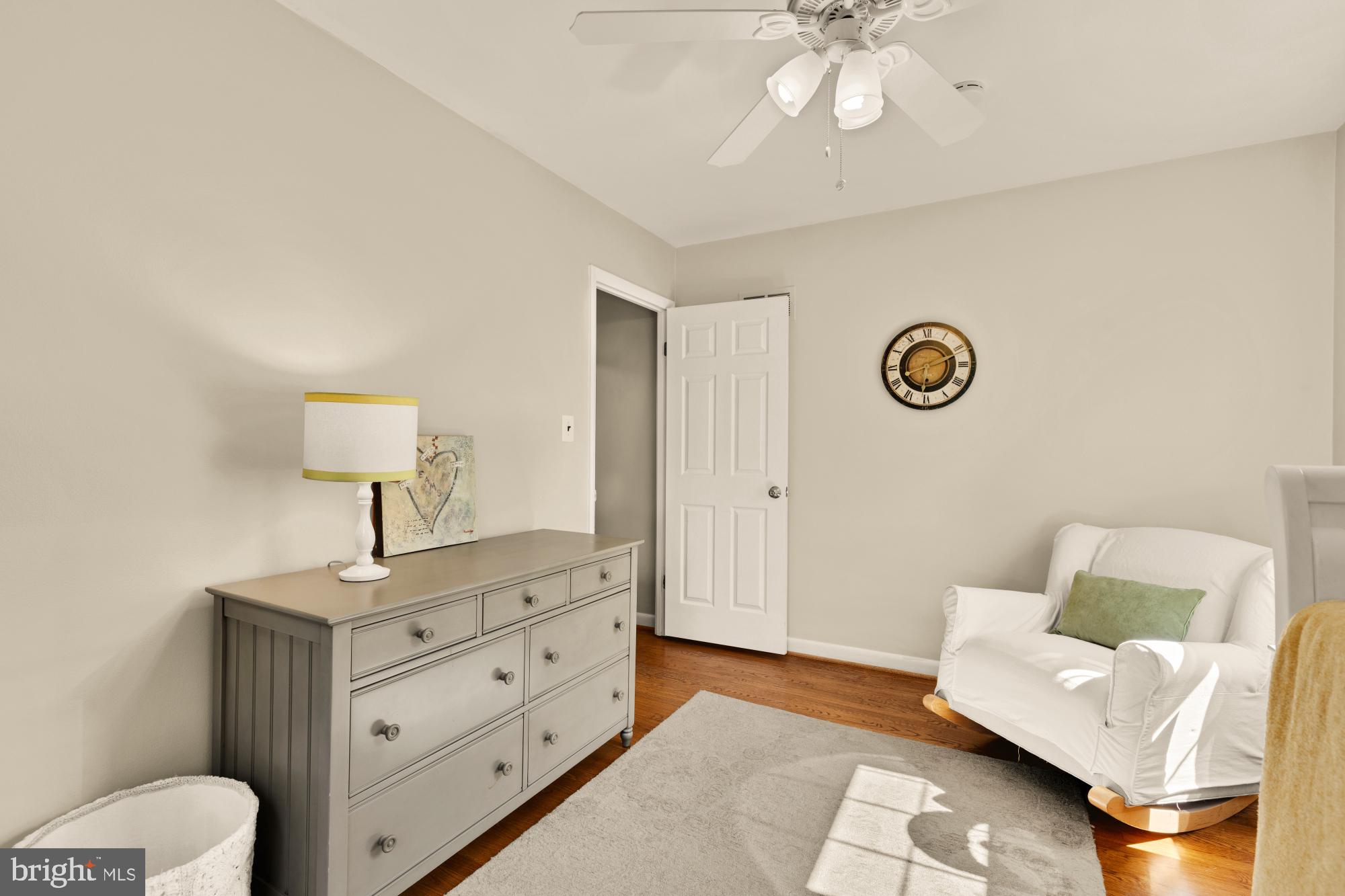 6405 Redwing Road Bethesda, MD 20817 - Photo 33 of 50