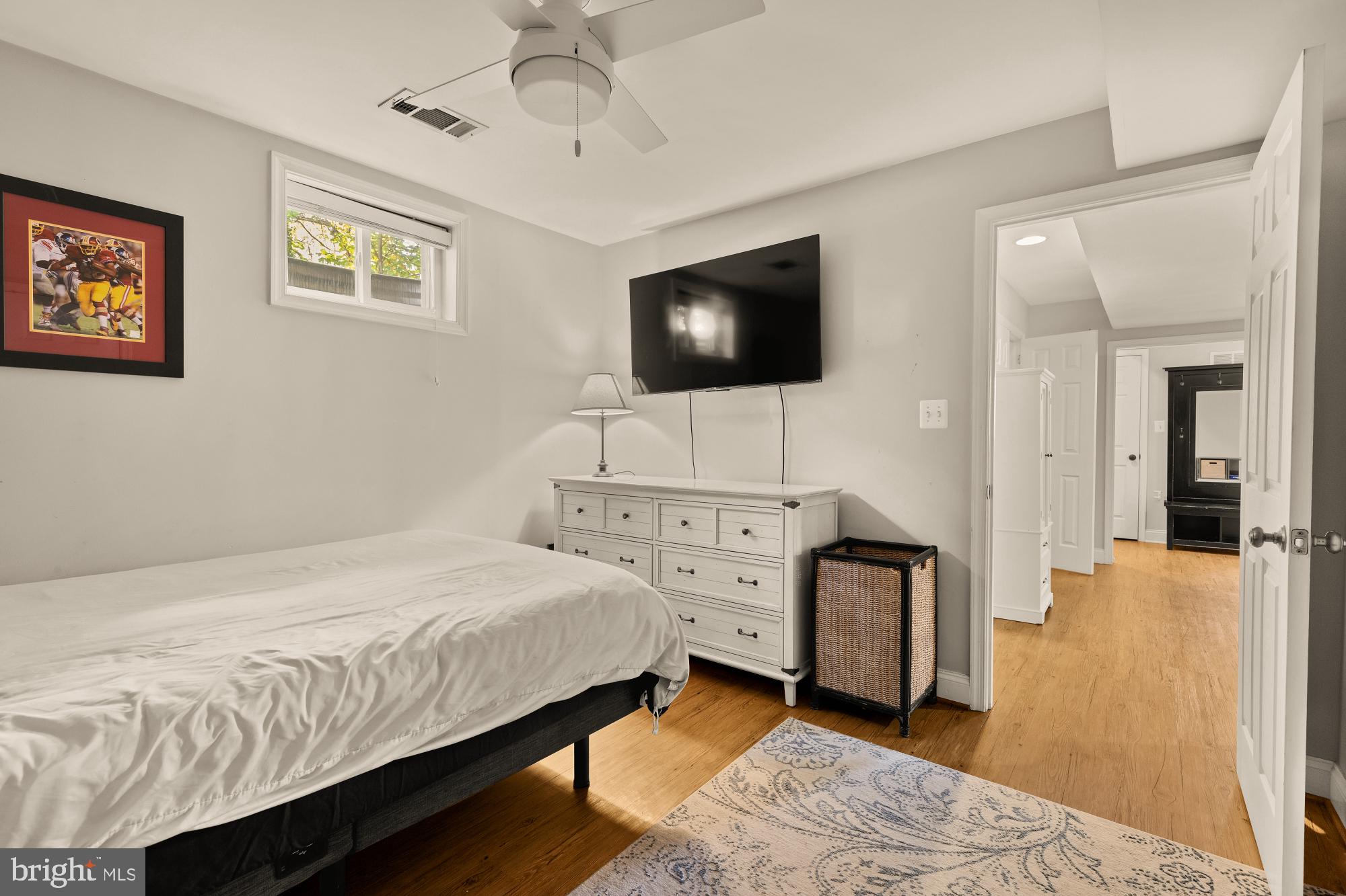 6405 Redwing Road Bethesda, MD 20817 - Photo 39 of 50