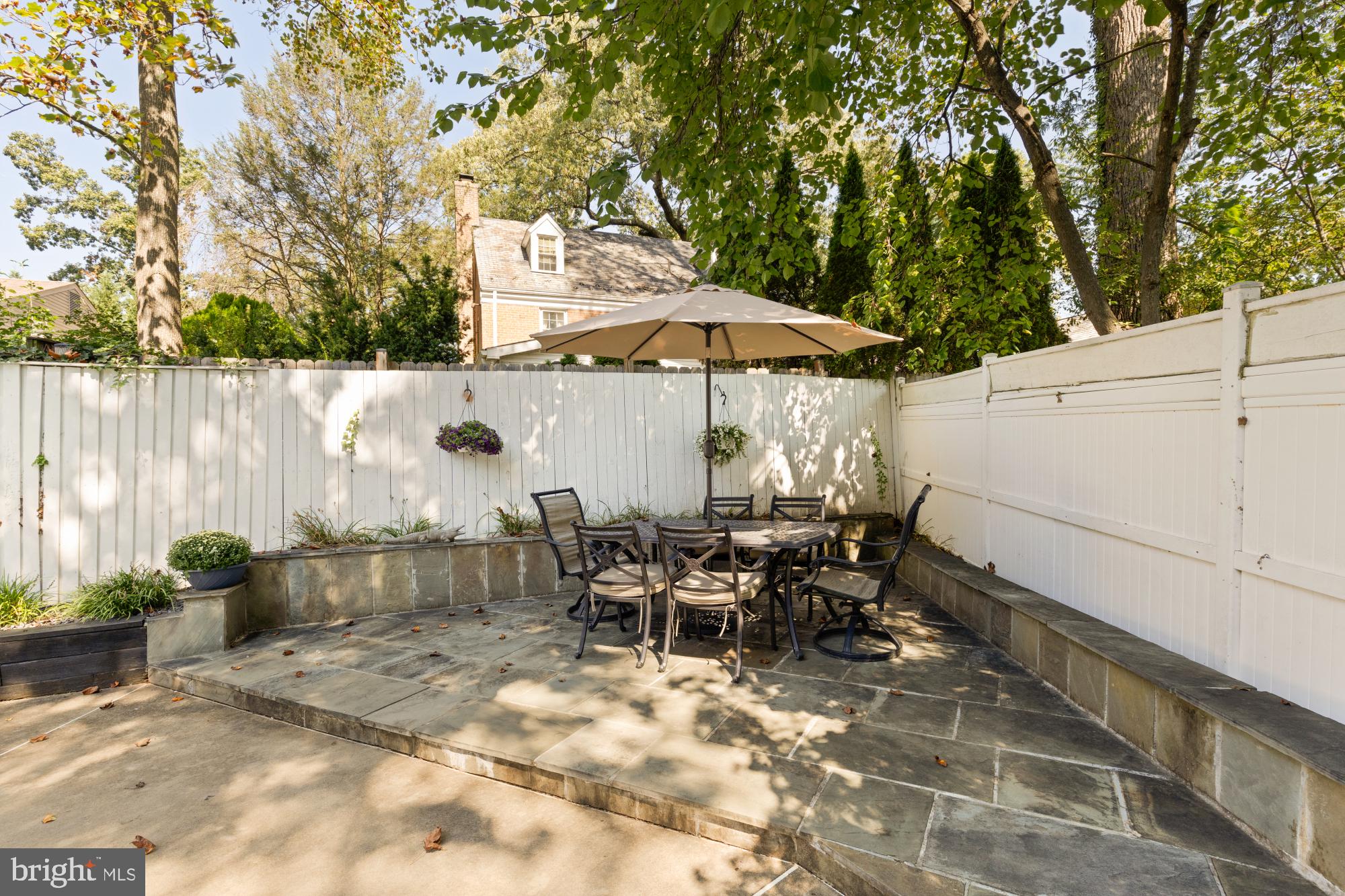 6405 Redwing Road Bethesda, MD 20817 - Photo 44 of 50