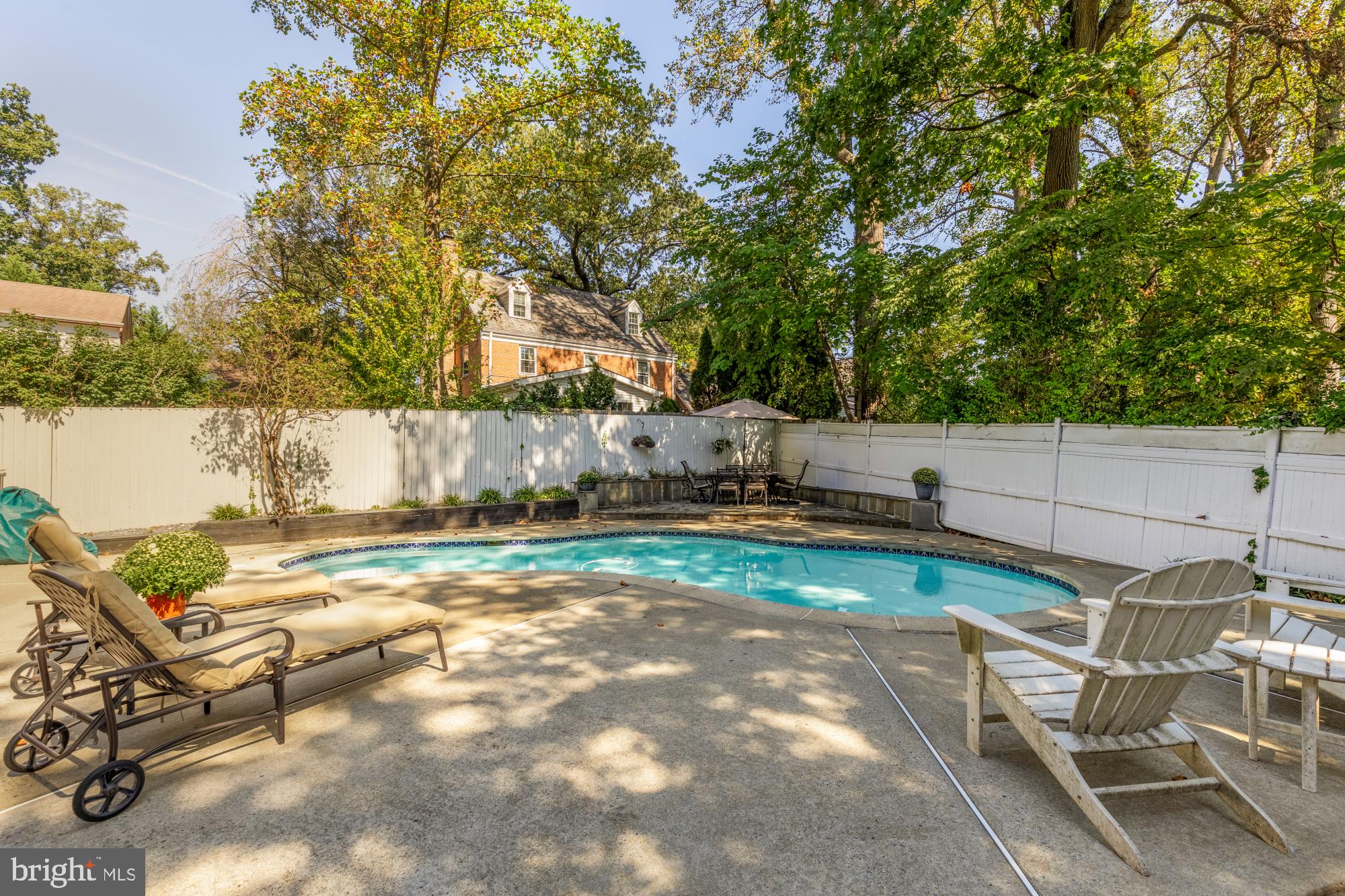 6405 Redwing Road Bethesda, MD 20817 - Photo 47 of 50