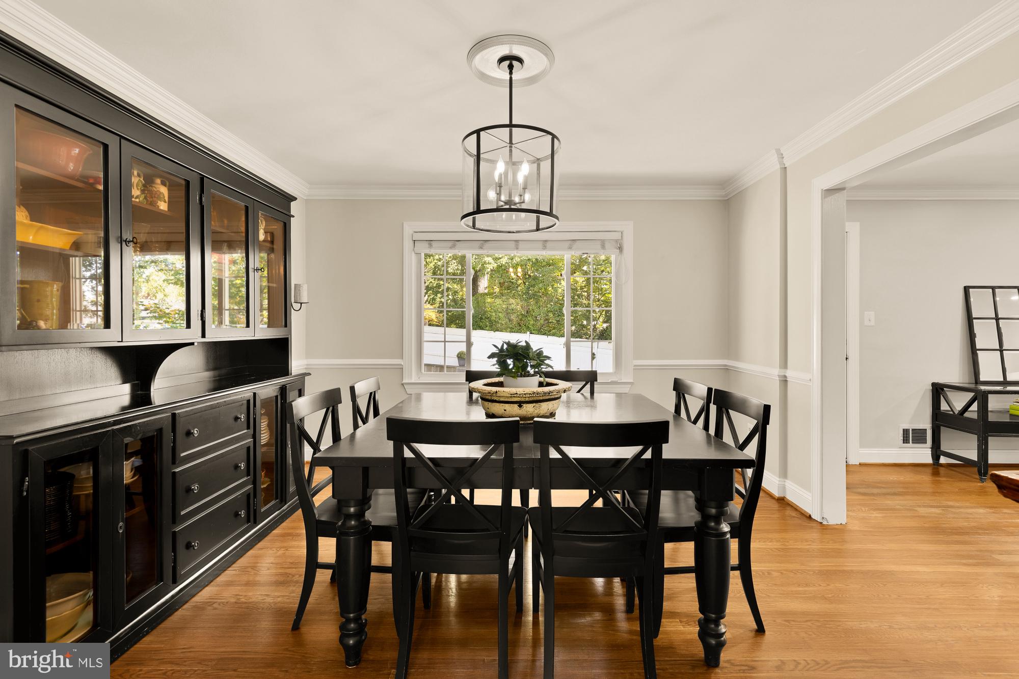 6405 Redwing Road Bethesda, MD 20817 - Photo 10 of 50