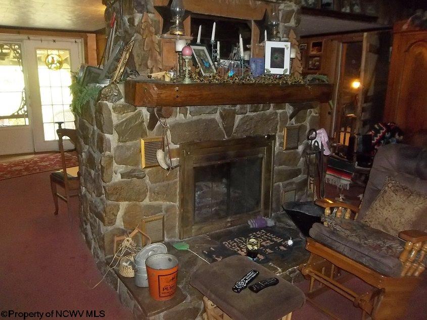 174 Hart Ranch Elkins, WV 26241 - Photo 6 of 18 Gallery Image 6