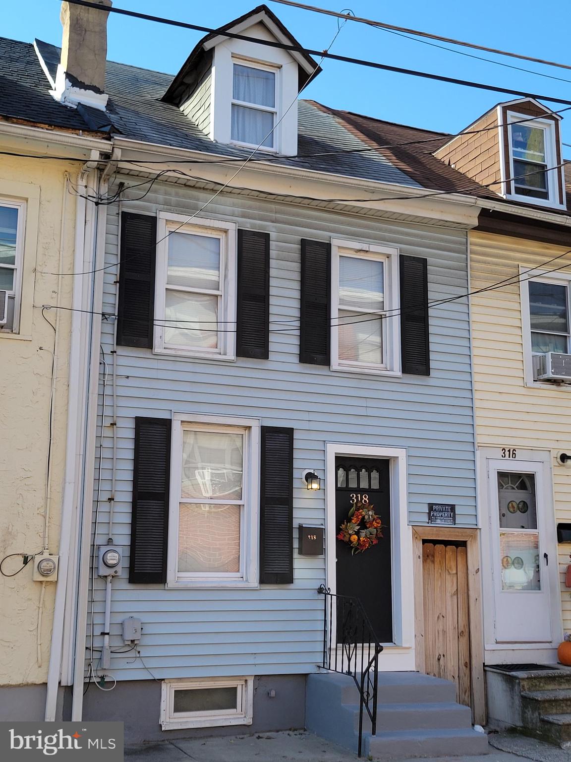 318 Ridgeway Street Gloucester City, NJ 08030 - Photo 2 of 22 Front Side Left
