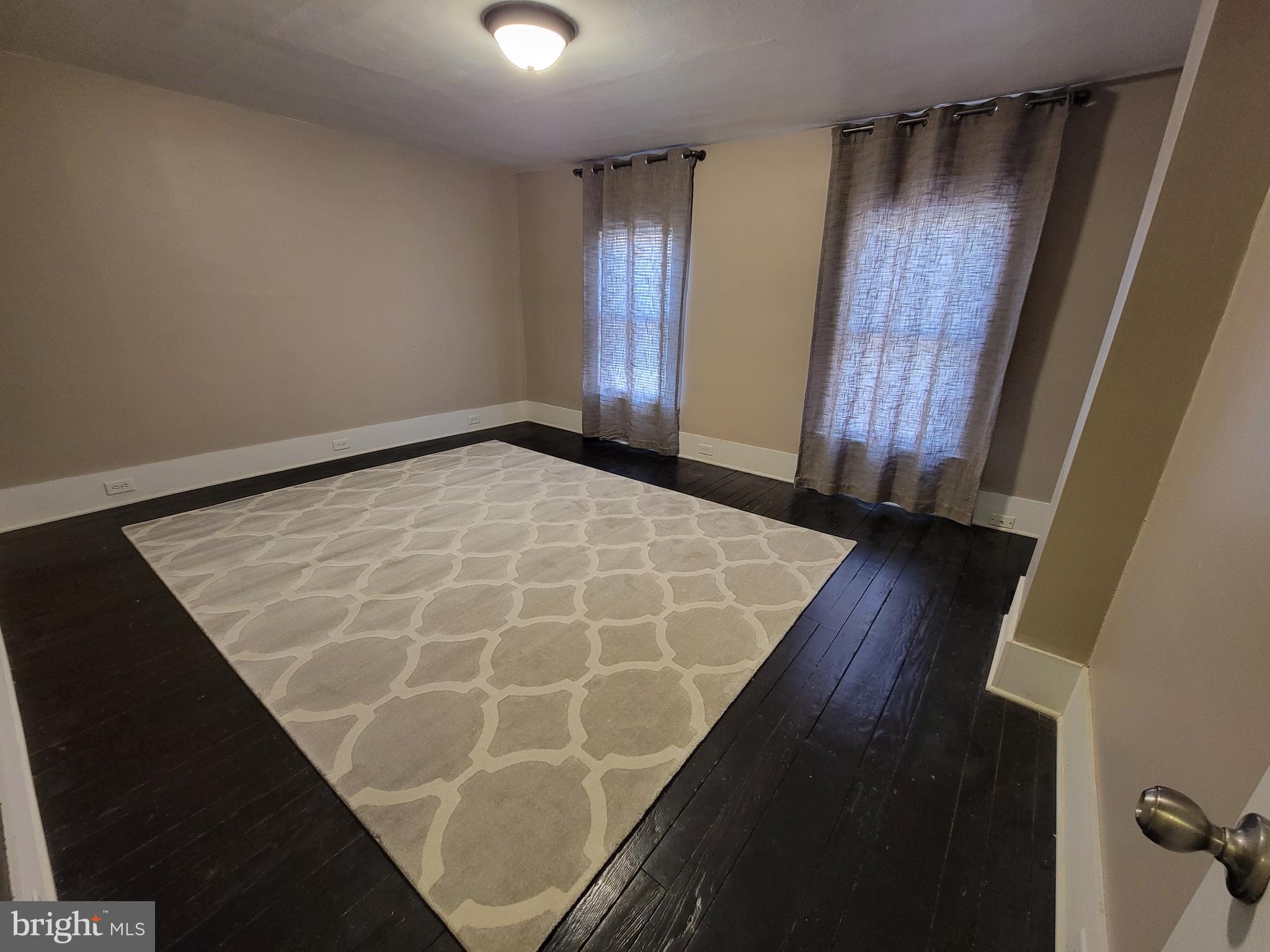 318 Ridgeway Street Gloucester City, NJ 08030 - Photo 11 of 22 Bedroom 1 View 1