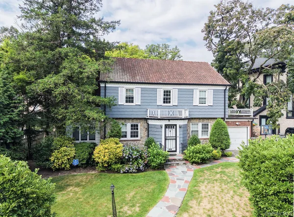 $1,688,888 | 80-82 222nd Street | Oakland Gardens