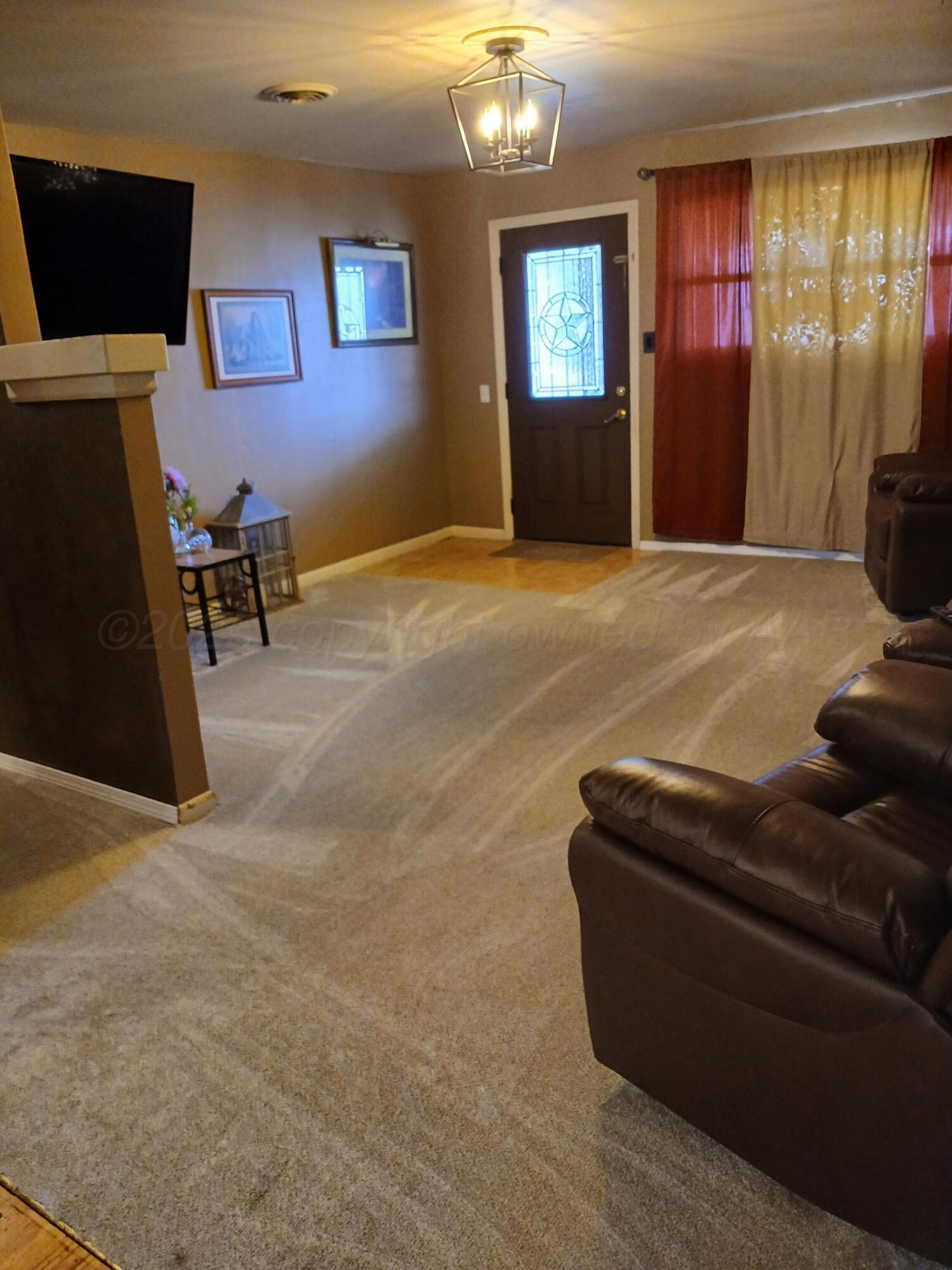 2550 Claude Road Amarillo, TX 79118 - Photo 5 of 56 1000001373