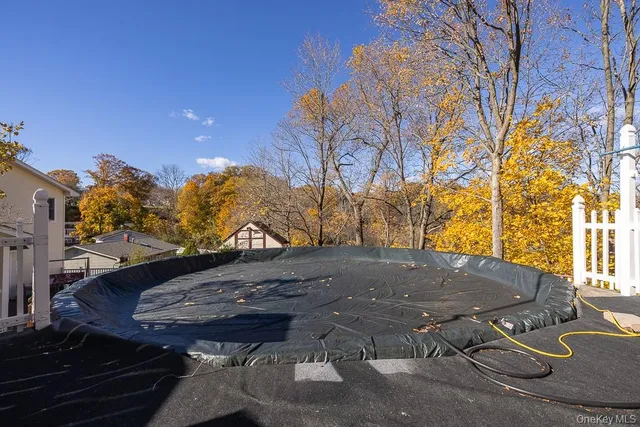 $750,000 | 9 Georgian Drive, Stony Point, NY 10980