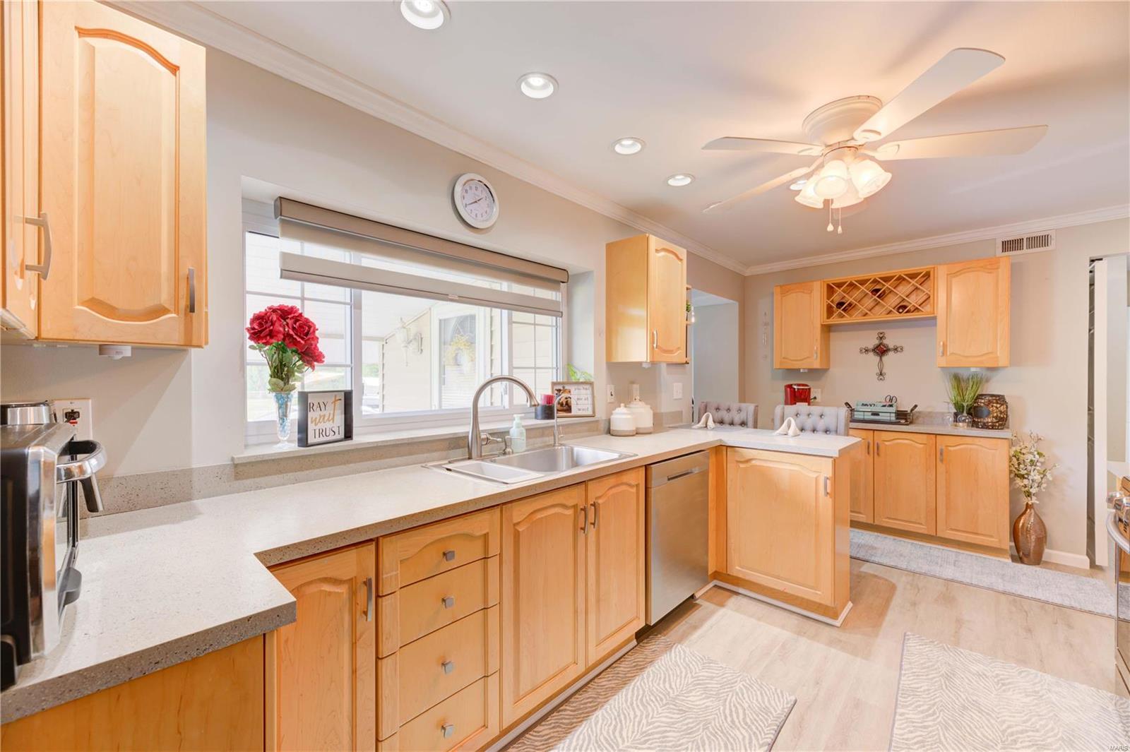4340 Ringer Road St. Louis, MO 63129 - Photo 10 of 31 Gallery Image 10