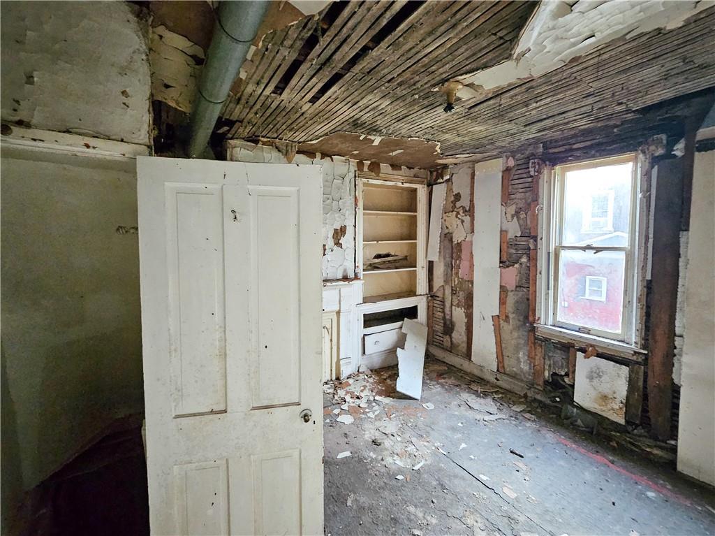 3740 Frazier Street Pittsburgh, PA 15213 - Photo 12 of 18 Gallery Image 12