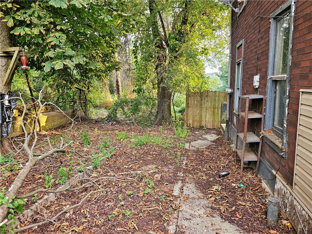 3740 Frazier Street Pittsburgh, PA 15213 - Photo 3 of 18 Gallery Image 3
