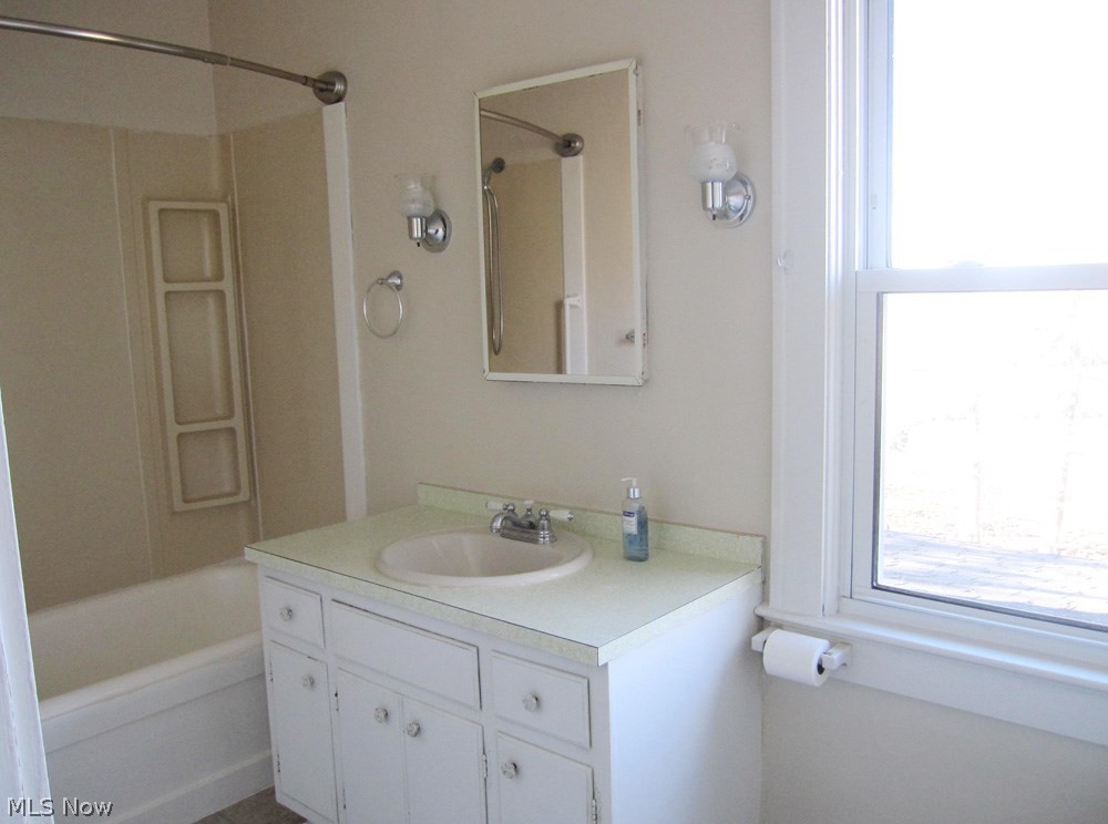 2203 Ranfield Road Mogadore, OH 44260 - Photo 15 of 24