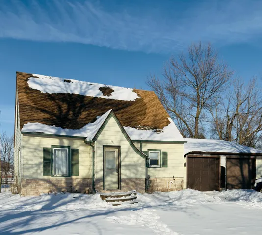 $169,900 | 151 Draco Avenue East, Cosmos, MN 56228