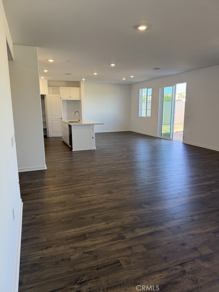9567 Silverstein Drive Riverside, CA 92508 - Photo 8 of 30