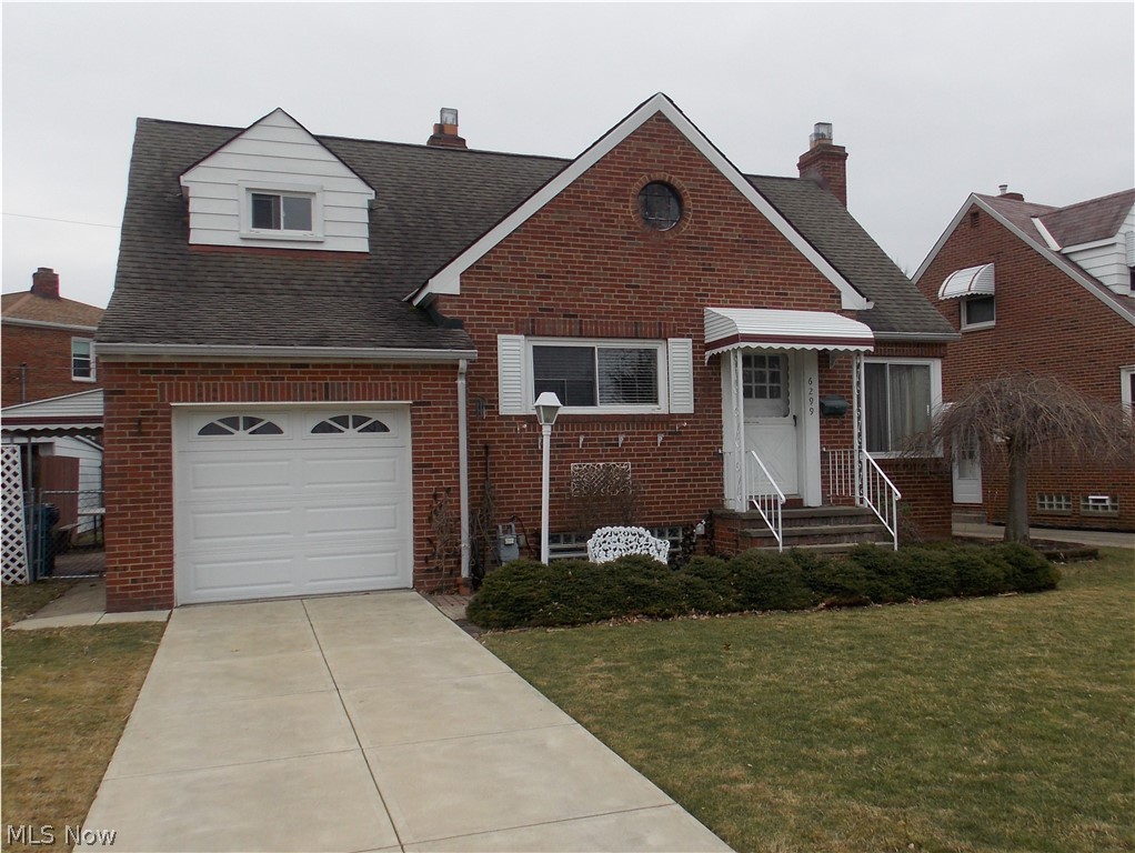 Welcome to 6299 S Canterbury Road!. Lovely curb appeal.