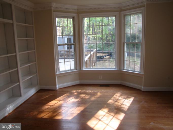 4009 Hummer Road Annandale, VA 22003 - Photo 19 of 23 Main level den/office