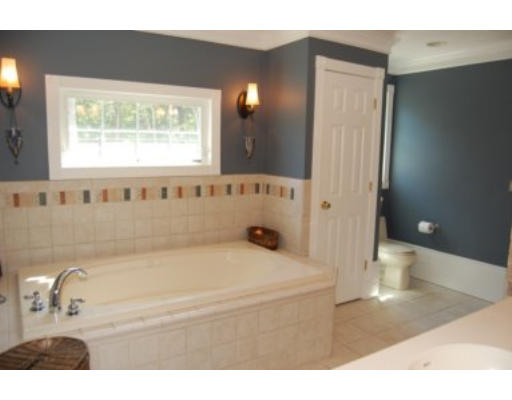 6 Gardner Road Norton, MA 02766 - Photo 16 of 28 Gallery Image 16