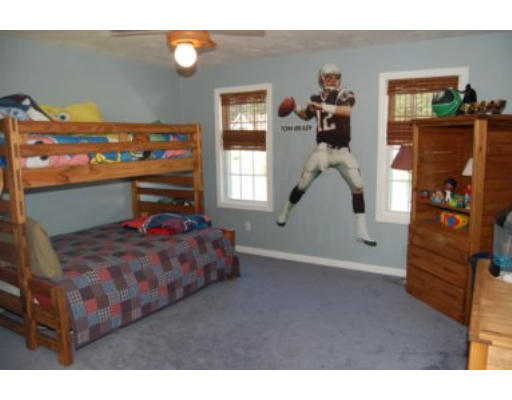 6 Gardner Road Norton, MA 02766 - Photo 18 of 28 Gallery Image 18