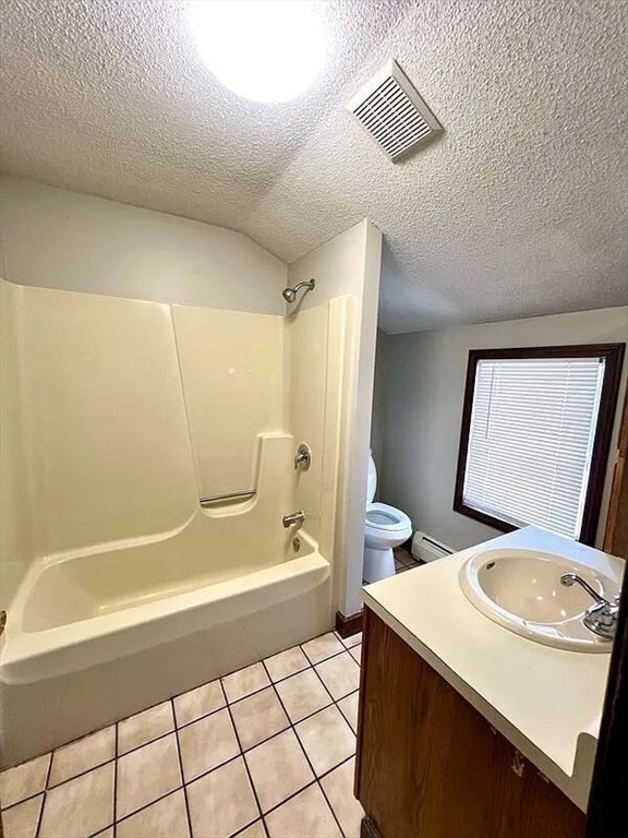 890-892 St James Avenue Springfield, MA 01104 - Photo 9 of 14