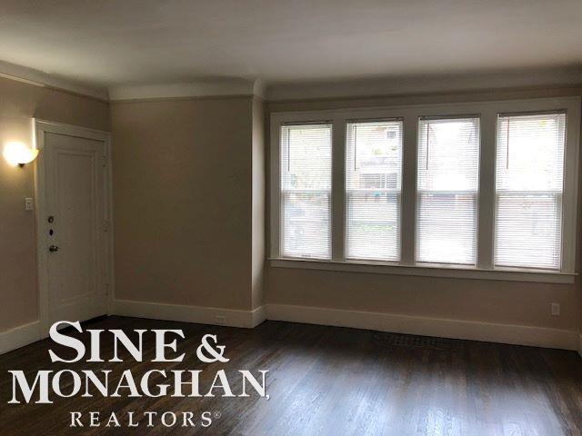 960 Nottingham Road Grosse Pointe, MI 48230 - Photo 4 of 24