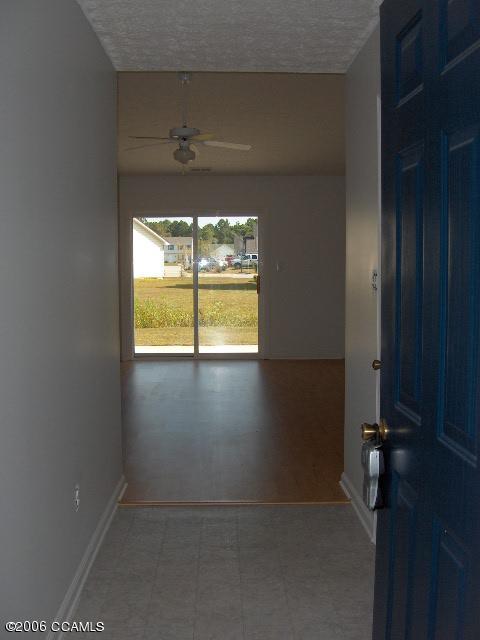 208 Foxhall Road Newport, NC 28570 - Photo 3 of 14 Entry