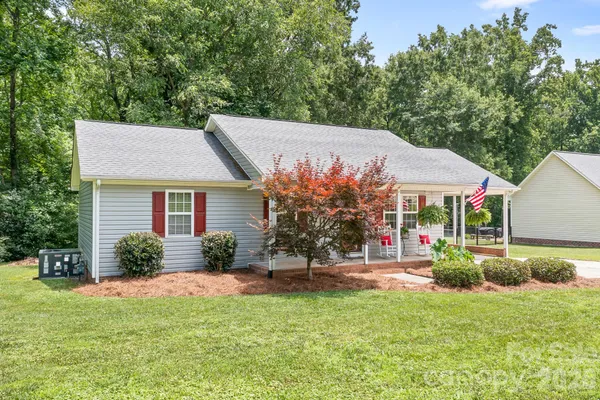 $245,000 | 218 Vernon Street, Cherryville, NC 28021